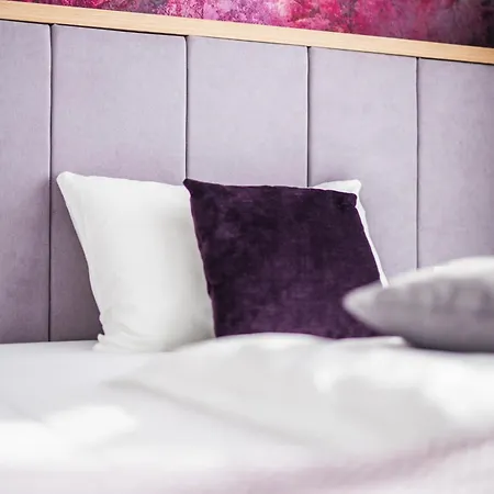 Hotell Crystal 4*