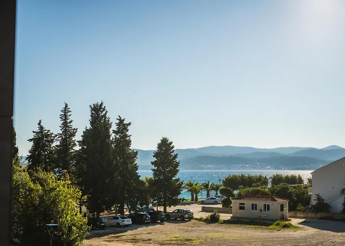 Crystal فندق أوروبيتش