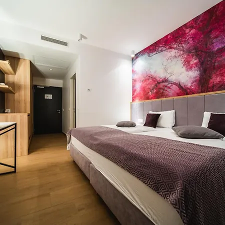 Szálloda Crystal 4*